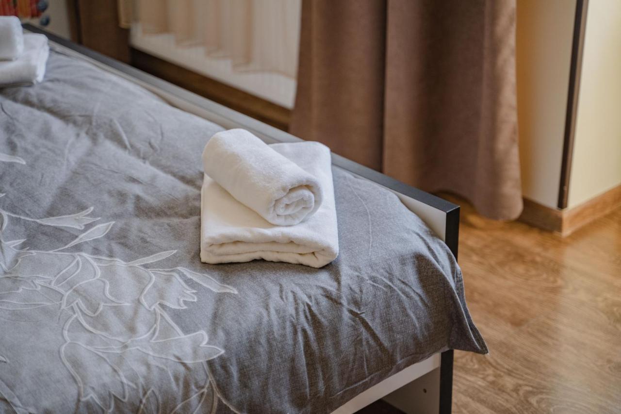 Telav Holl Hotell Telavi Eksteriør bilde