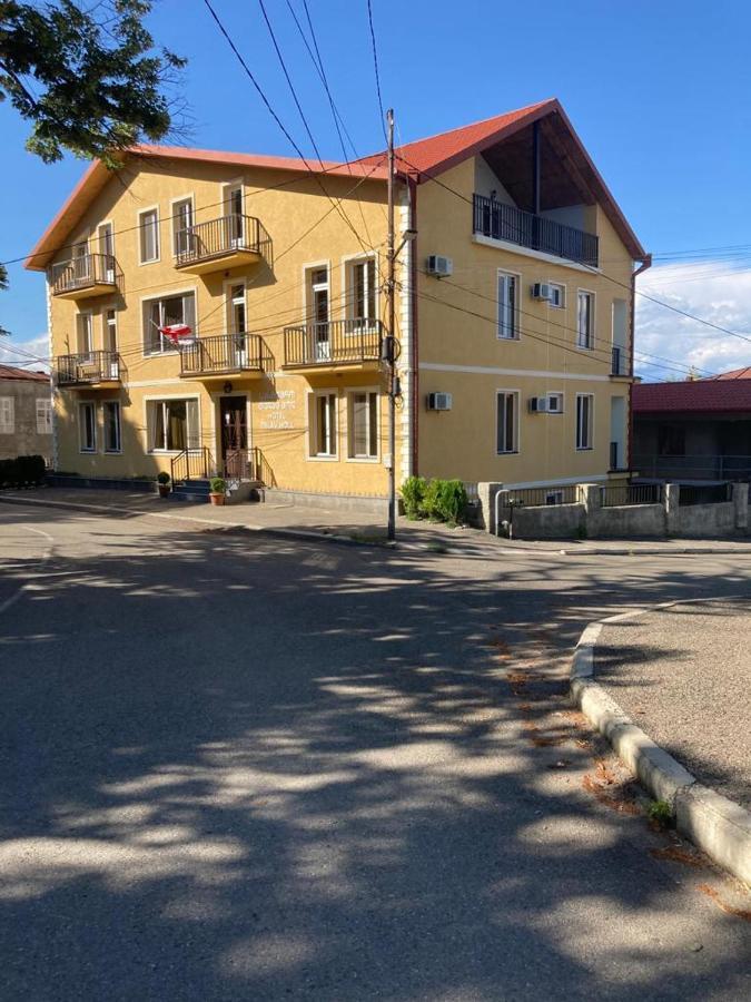 Telav Holl Hotell Telavi Eksteriør bilde