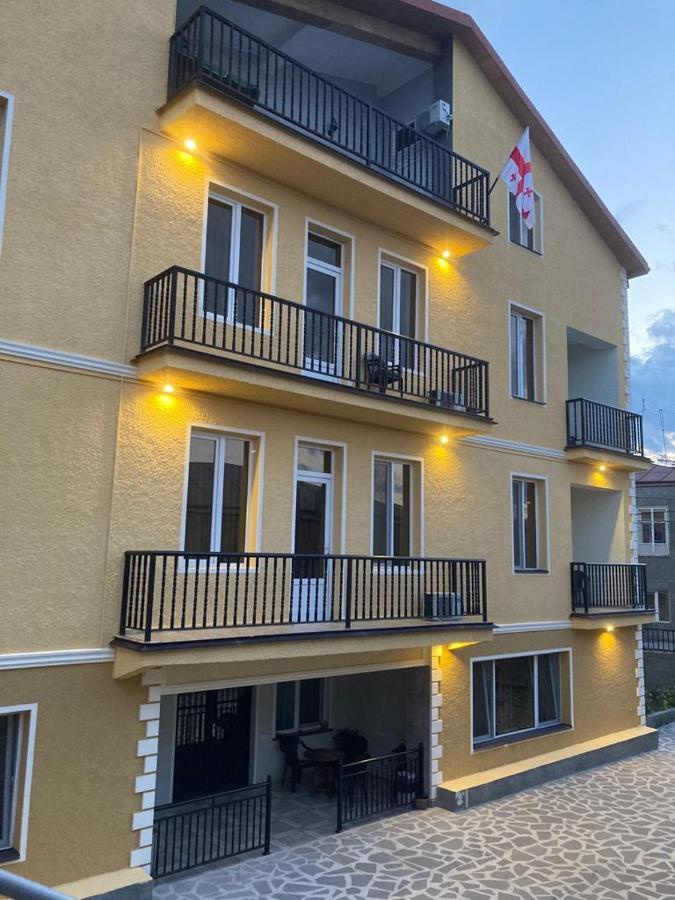Telav Holl Hotell Telavi Eksteriør bilde
